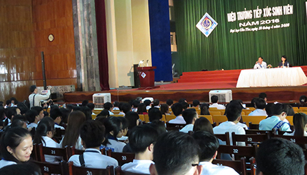 Phát huy dân chủ trong trường học -
nền tảng để nâng cao chất lượng đào tạo