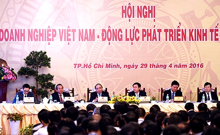 THÁNG 5 DẬY SÓNG !