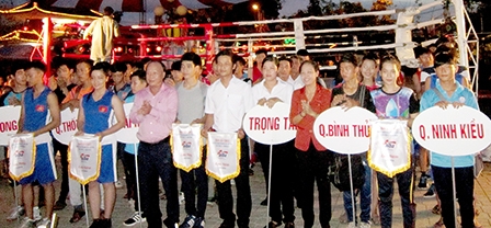 Trả nợ cho phong trào ?