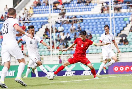 Đội tuyển Việt Nam
chưa gặp “lửa” thật