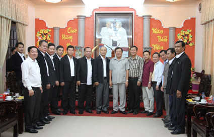 LÃNH ĐẠO TP CẦN THƠ TIẾP ĐOÀN QUAN CHỨC CAO CẤP QUÂN ĐỘI HOÀNG GIA CAMPUCHIA