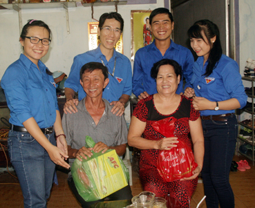 HỌC BÁC, LÀM VIỆC HỮU ÍCH