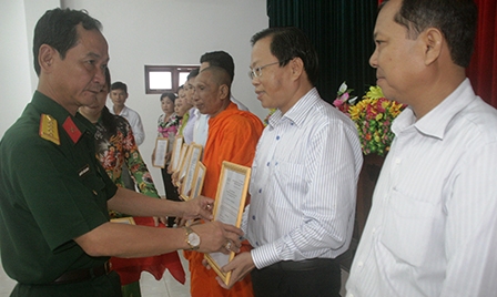 TỔNG KẾT CÔNG TÁC BẦU CỬ ĐẠI BIỂU QUỐC HỘI VÀ ĐẠI BIỂU HĐND CÁC CẤP