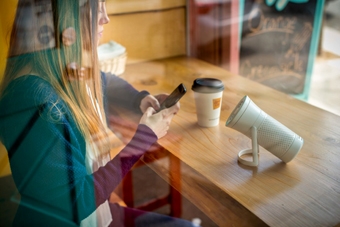 Máy lọc không khí cá nhân Wynd