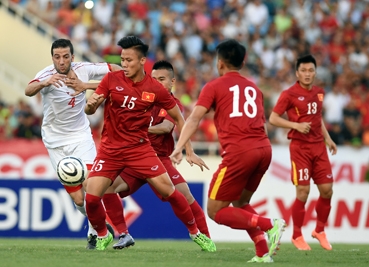 Chờ đợi “thầy” và “trò” Sông Lam