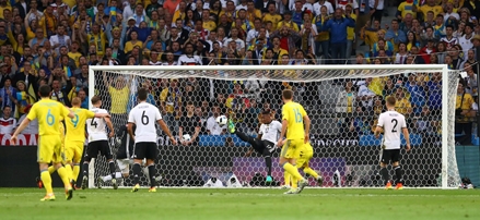 “Xe tăng” khởi động suôn sẻ