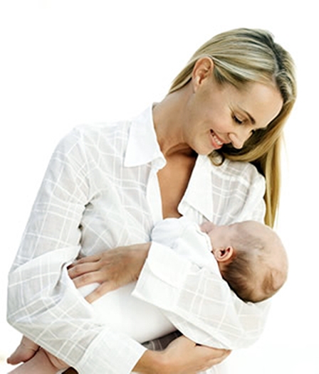 Sữa mẹ cải thiện sức khỏe tim cho trẻ sinh non