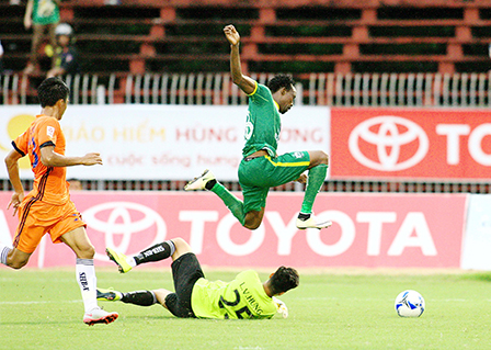 Kết quả vòng 12 V.League Toyota 2016 <br>
XSKT Cần Thơ thua ngược trên sân nhà