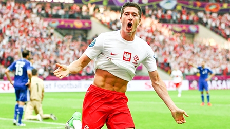 Loạt trận đêm 21, rạng sáng 22-6 <br>

Bảng C:            3 đội có khả năng đi tiếp