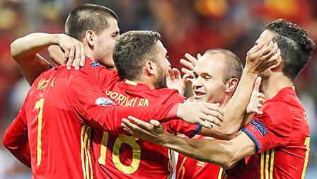 Bảng D: 
Croatia và CH Séc rộng cửa