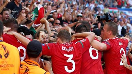 CHƯA CÓ NHIỀU BẤT NGỜ