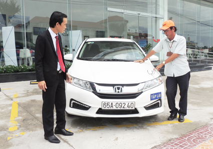 NÂNG CHẤT LƯỢNG DỊCH VỤ, PHỤC VỤ KHÁCH HÀNG ĐBSCL