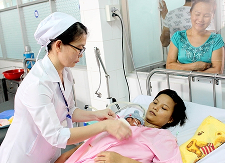 Da kề da - Gắn kết tình mẫu tử