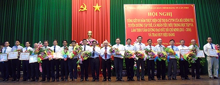 LÀM THEO BÁC TỪ NHỮNG ĐIỀU BÌNH DỊ 
TRONG CUỘC SỐNG