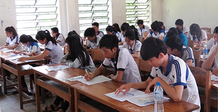 Nhiều thí sinh vắng thi