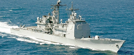 Mỹ lại tố tàu chiến Nga áp sát “không chuyên nghiệp”