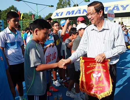 Khai mạc Giải Vô địch Quần vợt thanh thiếu niên toàn quốc năm 2016