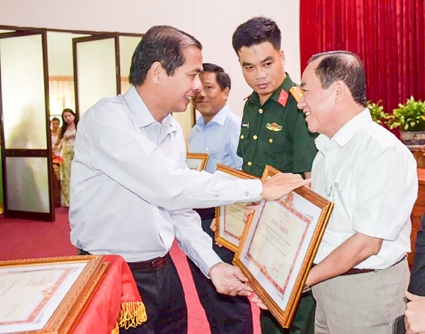 Chung tay thực hiện tốt 
nghĩa vụ nộp thuế