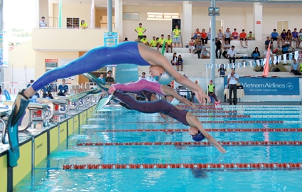 Khai mạc Giải bơi, lặn vô địch trẻ  quốc gia 2016