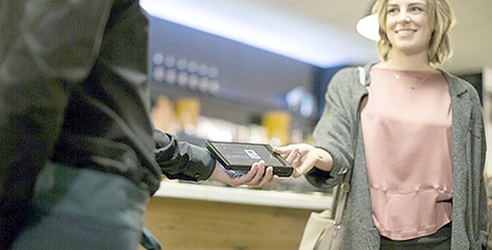 Touché đột phá với hình thức thanh toán bằng dấu vân tay