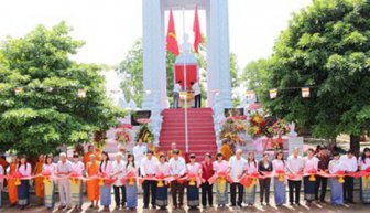 ពង្រីកប្រវេណីបដិវត្តន៍ក្នុងជនរួមជាតិខ្មែរ