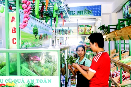 Giải pháp nâng cao giá trị 
gia tăng cho hàng nông sản