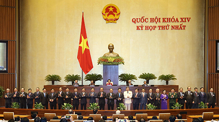 QUỐC HỘI PHÊ CHUẨN PHÓ CHỦ TỊCH VÀ ỦY VIÊN HỘI ĐỒNG
QUỐC PHÒNG VÀ AN NINH, CÁC THÀNH VIÊN CHÍNH PHỦ