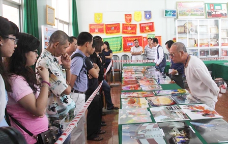 Lạm dụng!