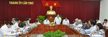 TẬP TRUNG NHIỀU GIẢI PHÁP THỰC HIỆN ĐẠT
VÀ VƯỢT CÁC CHỈ TIÊU CHỦ YẾU ĐỀ RA TRONG NĂM 2016