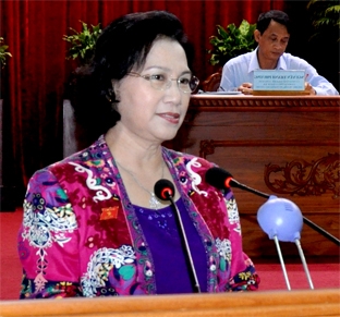 CHỦ TỊCH QUỐC HỘI NGUYỄN THỊ KIM NGÂN TIẾP THU, GIẢI ÐÁP NHIỀU VẤN ÐỀ CỬ TRI TP CẦN THƠ ÐẶT RA