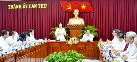 Chủ tịch Quốc hội Nguyễn Thị Kim Ngân làm việc với TP Cần Thơ, đóng góp ý kiến vào Dự thảo Báo cáo kết quả 10 năm thực hiện Nghị quyết 45 của Bộ Chính trị