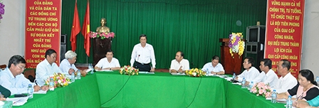 PHÓ BÍ THƯ THƯỜNG TRỰC THÀNH ỦY, CHỦ TỊCH HĐND THÀNH PHỐ PHẠM VĂN HIỂU
LÀM VIỆC VỚI ĐẢNG ỦY PHƯỜNG THỚI AN ĐÔNG