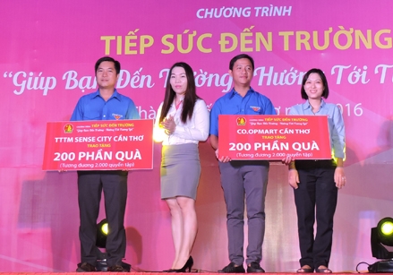 Nhiều hoạt động Tiếp sức đến trường