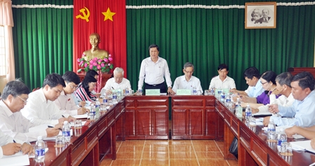 Chuyển biến mới ở Đảng bộ xã Thạnh Tiến