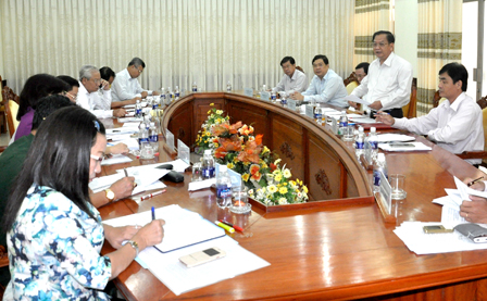 Tập trung huy động tất cả học sinh trong độ tuổi ra lớp