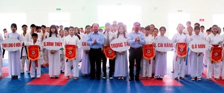 Khai mạc Giải Vô địch các CLB Karatedo thành phố Cần Thơ