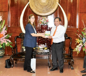 LÃNH ĐẠO THÀNH PHỐ TIẾP ĐẠI SỨ NHÀ NƯỚC ISRAEL