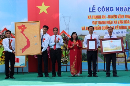 Thạnh An đón nhận danh hiệu 
Xã văn hóa và đạt chuẩn Quốc gia về nông thôn mới