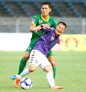 V.League “sắp” hay “đã” hạ màn?