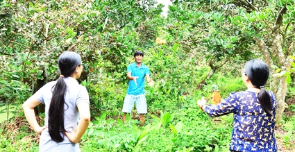Dân dã đúng nghĩa du lịch Cồn Sơn