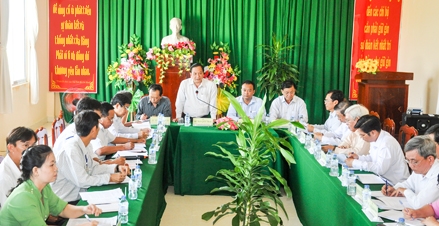 Đổi mới công tác lãnh đạo, đưa nghị quyết của Đảng vào cuộc sống