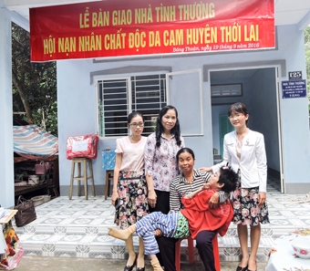 Trao nhà tình thương cho gia đình nạn nhân chất độc da cam