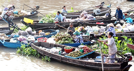 Bản sắc văn hóa, 
du lịch Phong Điền