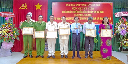 Nở rộ nhiều mô hình “Dân vận khéo”
hiệu quả, thiết thực