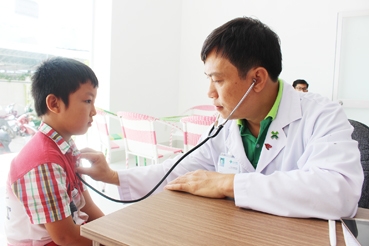 Dấu hiệu phát hiện sớm bệnh tim ở trẻ em