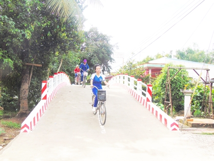Dân vận khéo để hoàn thiện giao thông nông thôn