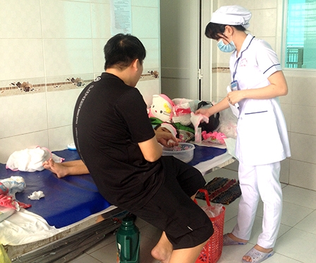 “Vào mùa” bệnh tay chân miệng