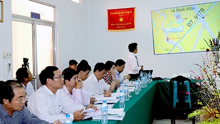 Điều chỉnh quy hoạch sử dụng đất phù hợp với 
tình hình phát triển kinh tế  - xã hội của thành phố