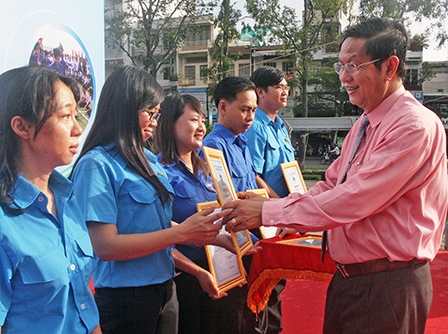 Kỷ niệm 60 năm Ngày truyền thống Hội Liên hiệp Thanh niên Việt Nam