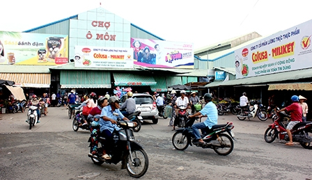Phấn đấu sớm hoàn thành chỉ tiêu kinh tế - xã hội